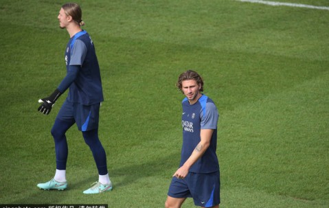 梅西与内马尔再度联手！法甲赛季首战，巴黎圣日耳曼如何撕开里尔防线？