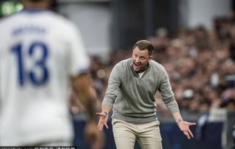 德甲激战：勒沃库森1-1圣保利，塔普索巴破门弗莱肯失误送礼，沃尔扳平比分