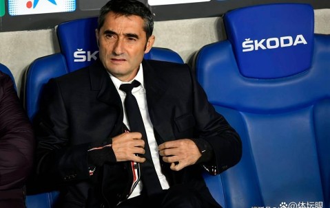 曼联转会梦碎！知情人士透露：这位全能中场不愿降格加盟