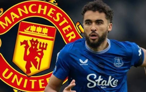 自己谈！太阳报：勒温解雇经纪人亲自谈判转会，他希望加盟曼联