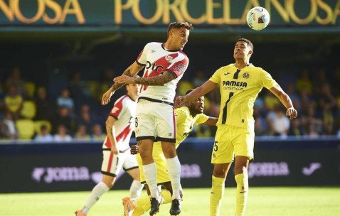 皇马4-0领跑马竞3-0黄潜4-0升第二，西甲11轮狂轰11球，积分榜上演惊天逆转